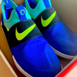 Nike Youth boys sneakers